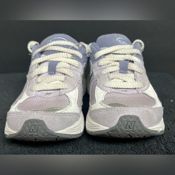 New Balance Kids Sneakers - Purple and Cream - Picture 4 of 7